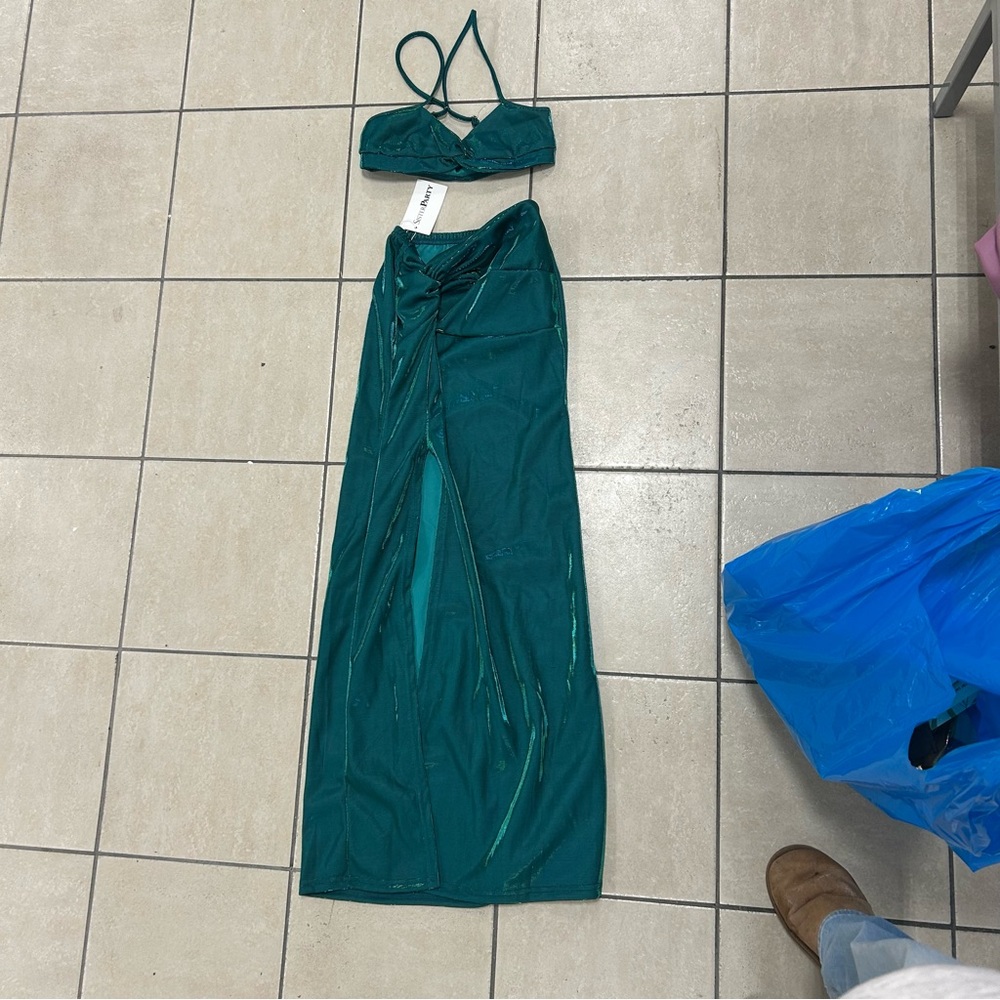 Elegant Green Maxi Dress